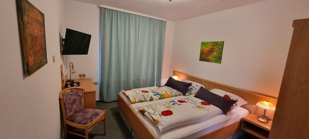 Hotel Alt Oesselse Standard Double or Twin Room 3