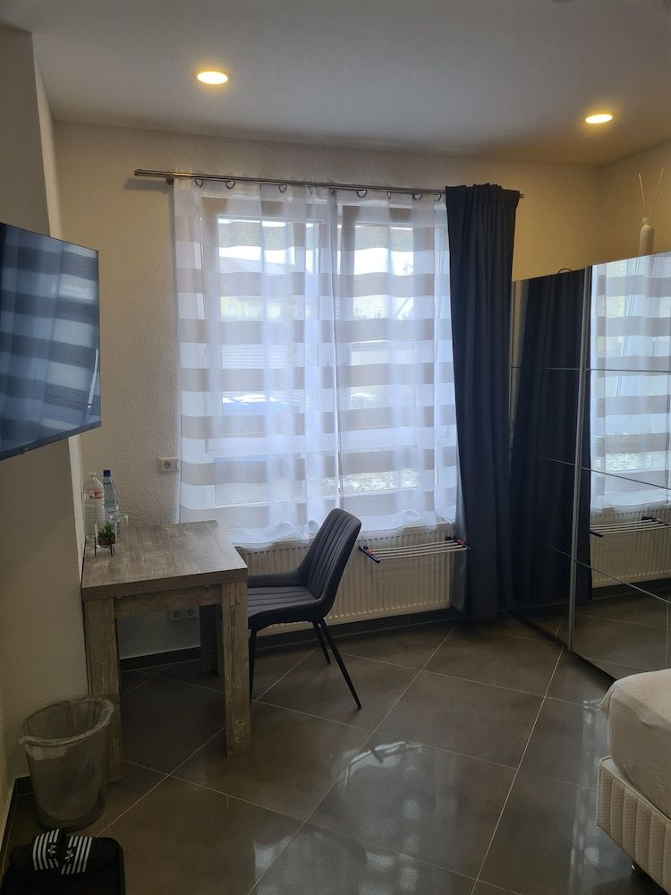 WellandHome - 6 rooms Basic Single Room 2