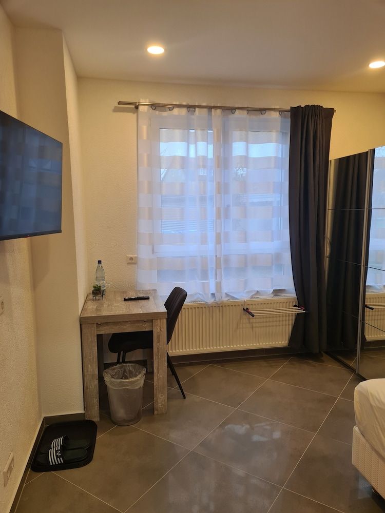 WellandHome - 6 rooms Basic Single Room 8