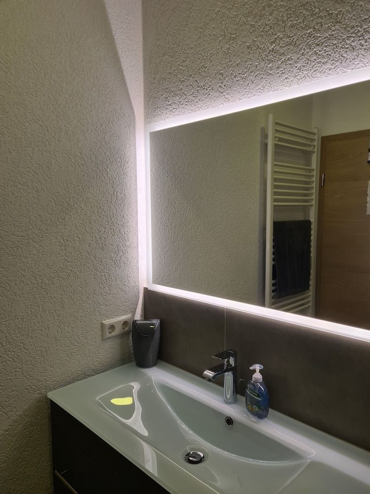 WellandHome - 6 rooms Comfort Single Room 11