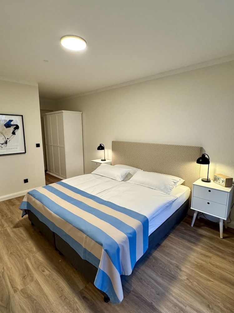 Comfort Apartment, Ensuite, Garden View