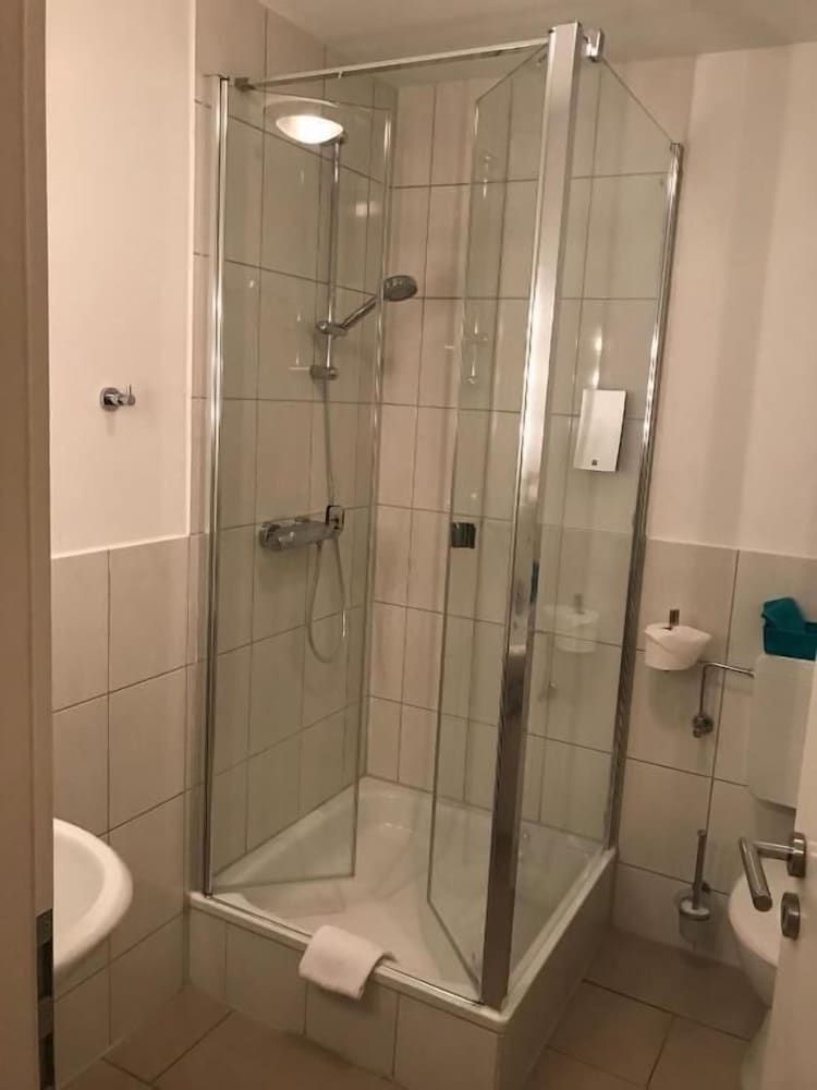 Tauwerk Hotel Comfort Single Room, Non Smoking 4