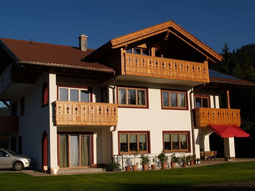 Geroldsee Comfortable Holiday Residence