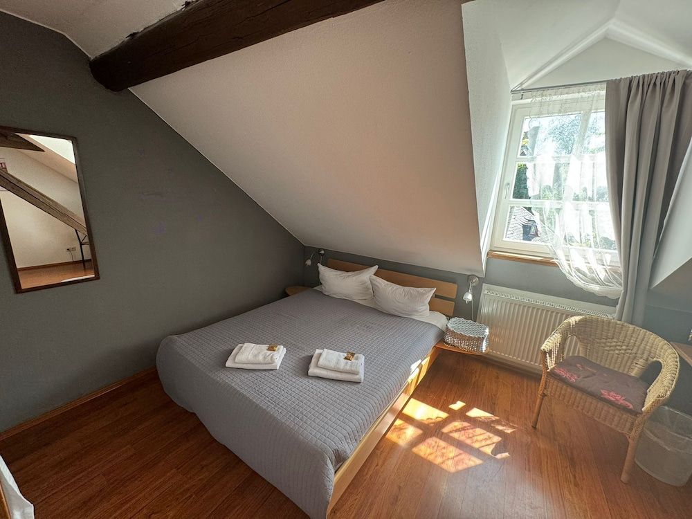 Schloss Hotel Kastellaun Economy Double Room 5