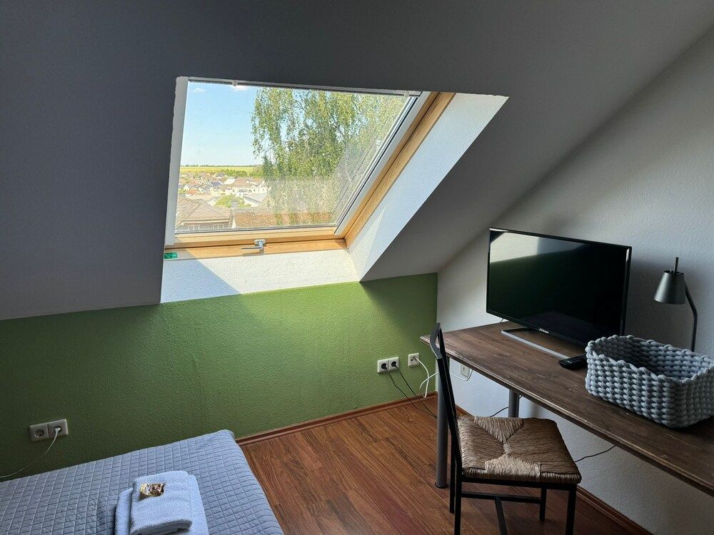 Schloss Hotel Kastellaun Economy Double Room 12