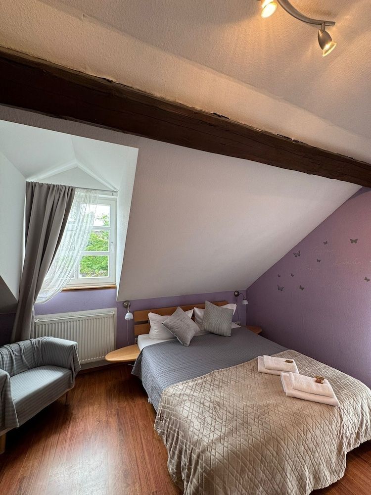 Schloss Hotel Kastellaun Economy Double Room 7