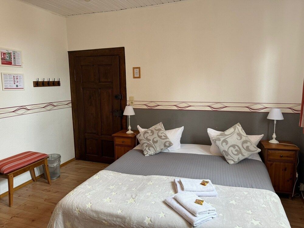 Schloss Hotel Kastellaun Classic Double Room 2