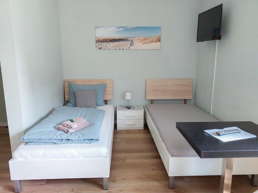 Deluxe Double or Twin Room, Non Smoking, Kitchen (1)