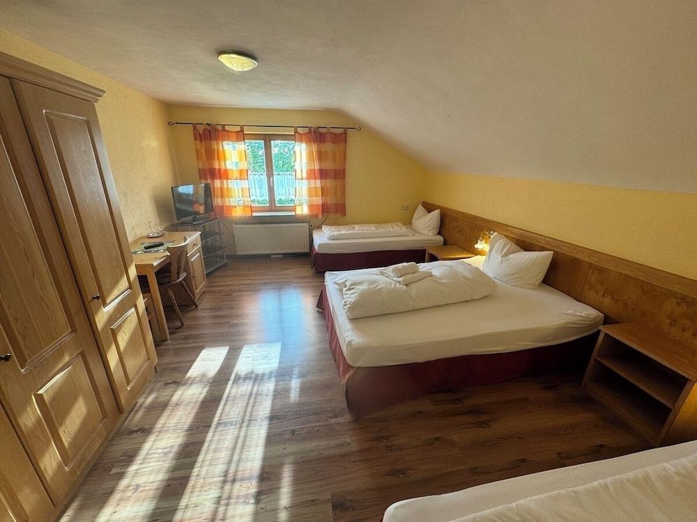 Standard Quadruple Room, Garden View