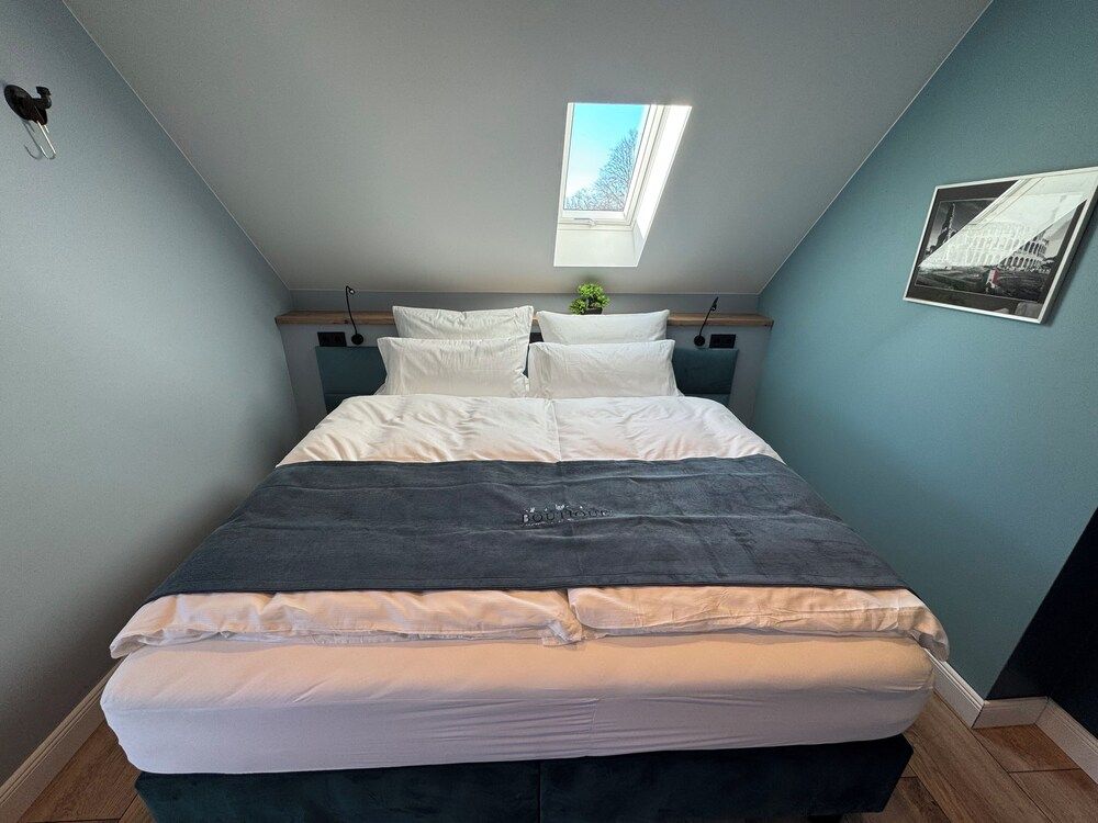 Boutique Apartments by Roy GmbH Deluxe Condo, 2 Bedrooms, Non Smoking, Air conditioning 2