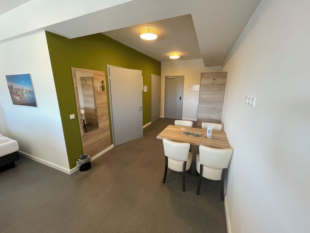 Hotel am Pferdemarkt Basic Shared Dormitory, 1 Twin Bed, Non Smoking, City View 5