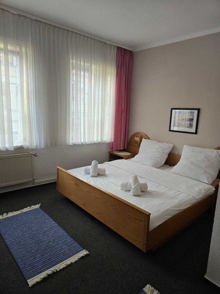 Hotel Doko Gardelegen Deluxe Double Room 10