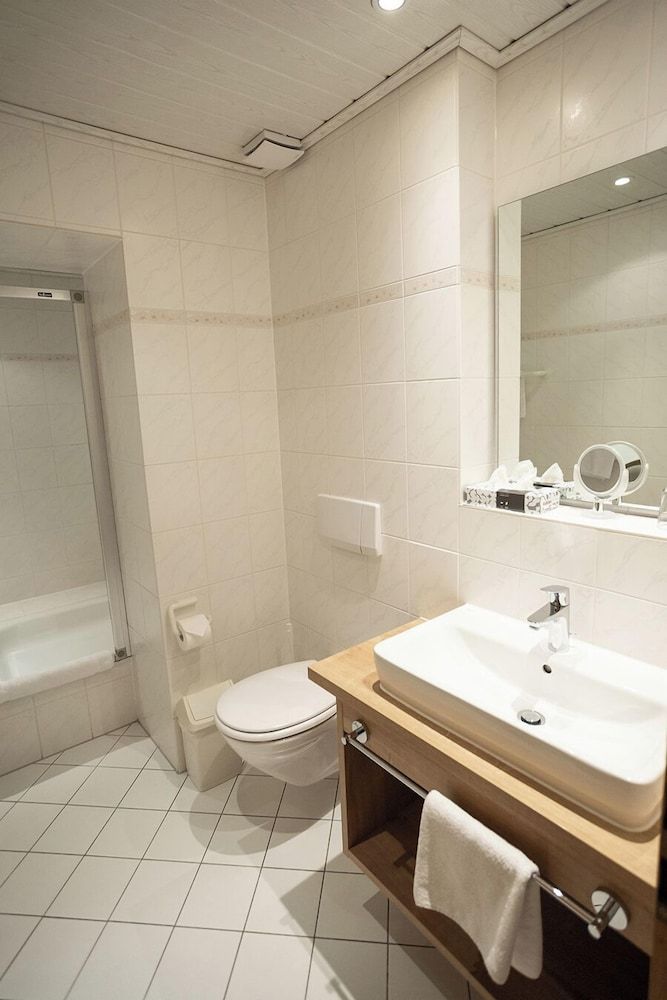 Classic Single Room