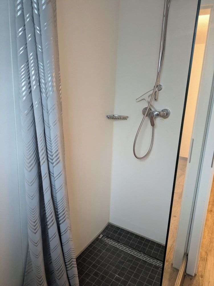 NestOaseWHV Zimmer zw.City und Südstrand Basic Double Room 8