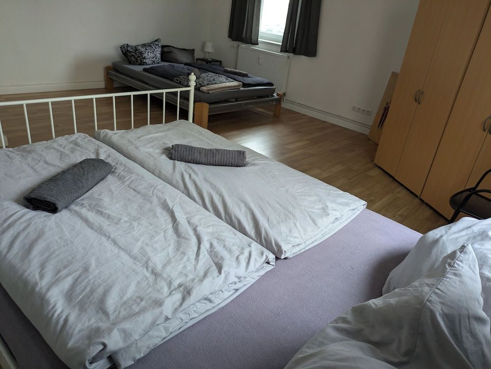 Basic Twin Room