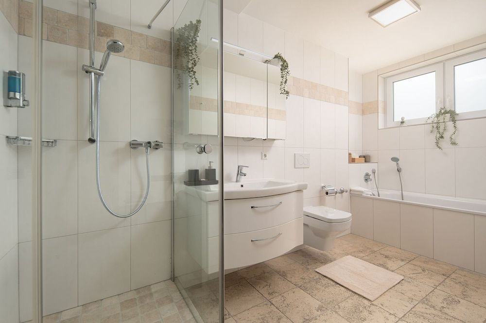 Luxury Double Room, Balcony, Garden View