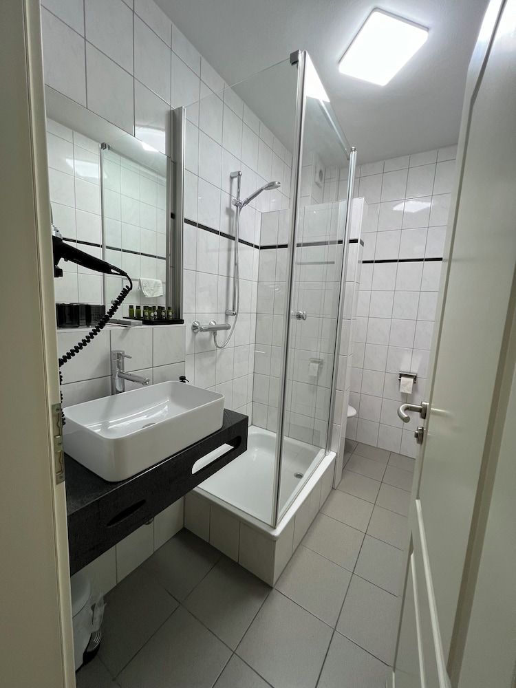 Stadthotel Reckers Double Room 2