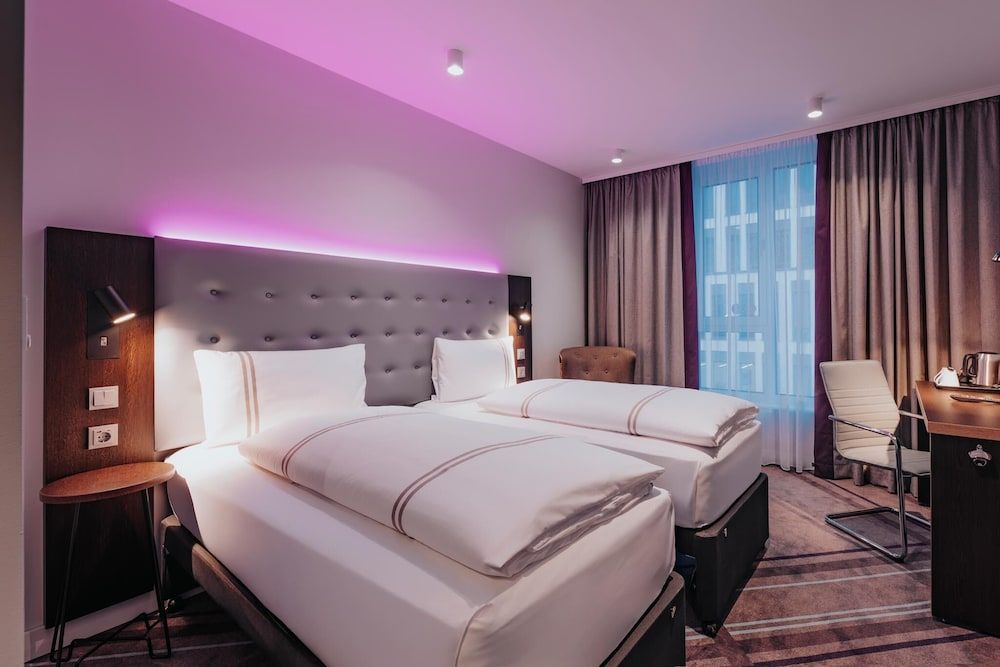 Premier Inn Rosenheim City Lokhöfe Standard Double Room 2