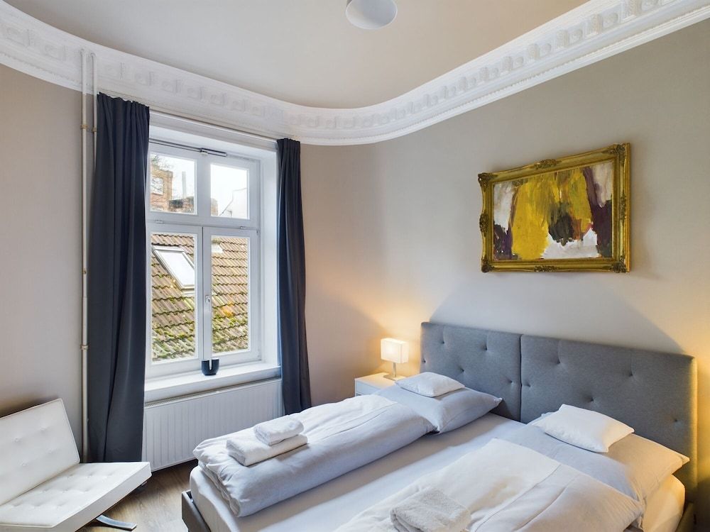 Apartment 3