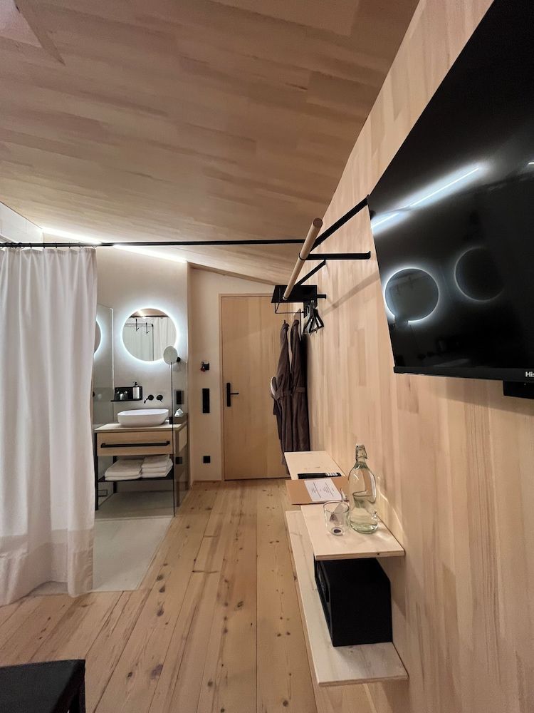 Hotel Kühbacher Design Double Room, 1 King Bed 16