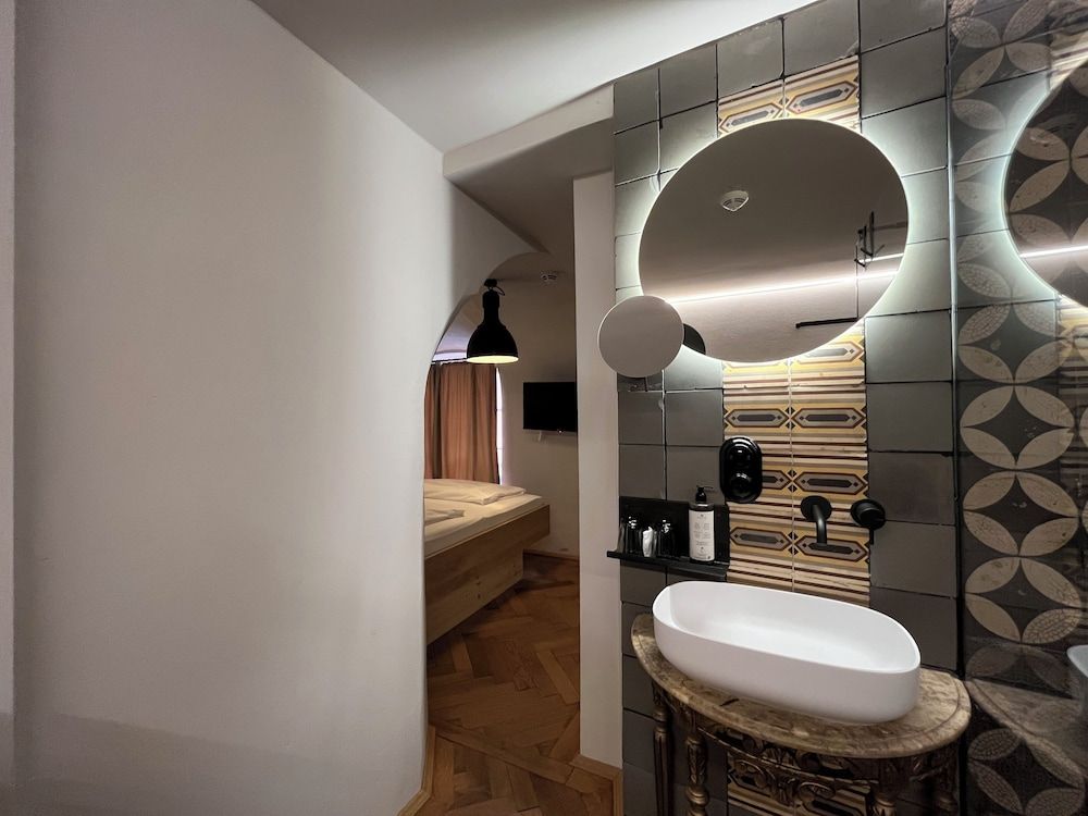 Hotel Kühbacher Classic Double Room, Courtyard View 24