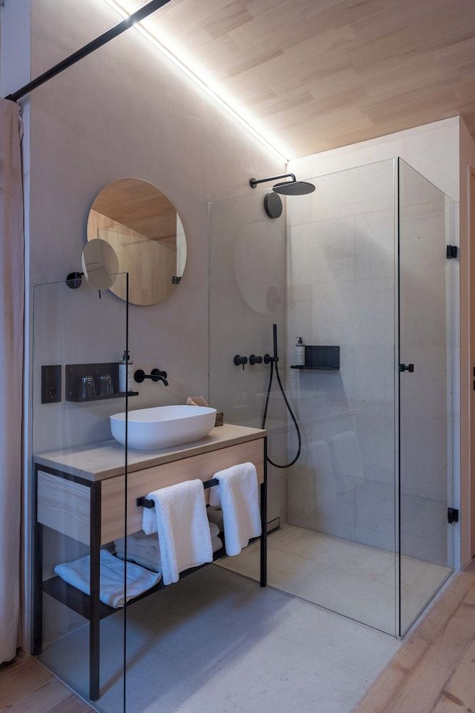 Hotel Kühbacher Design Double Room, 1 King Bed 9