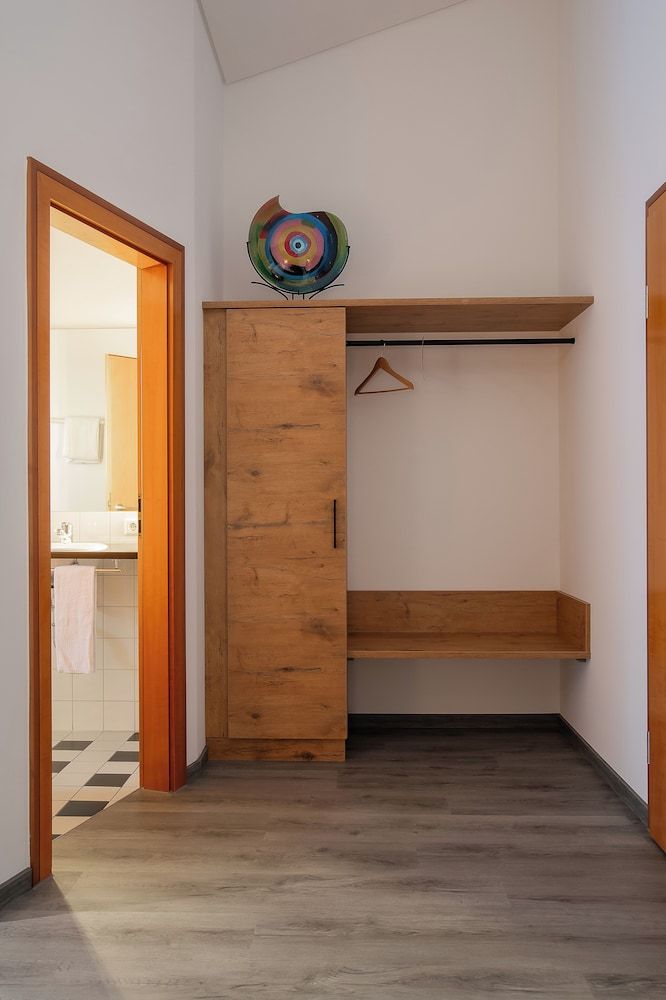 Hotel & Restaurant Bestenheider Stuben Premium Double Room 7