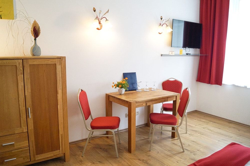 Fürstenhof Landgasthaus und Hotel Comfort Triple Room 5