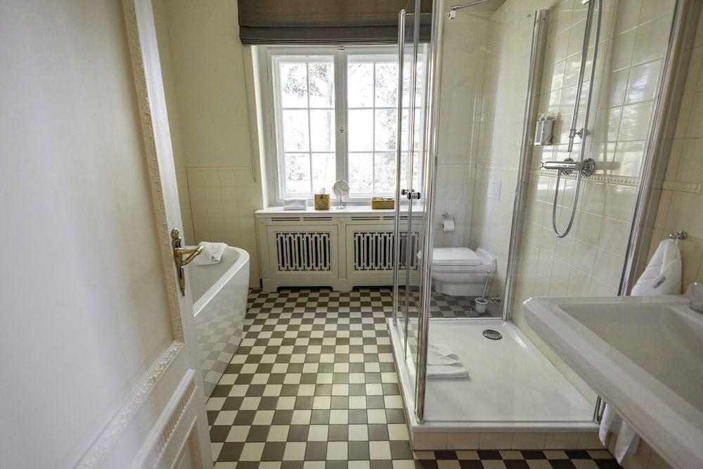 Schlosshotel Neustrelitz Comfort Suite 5