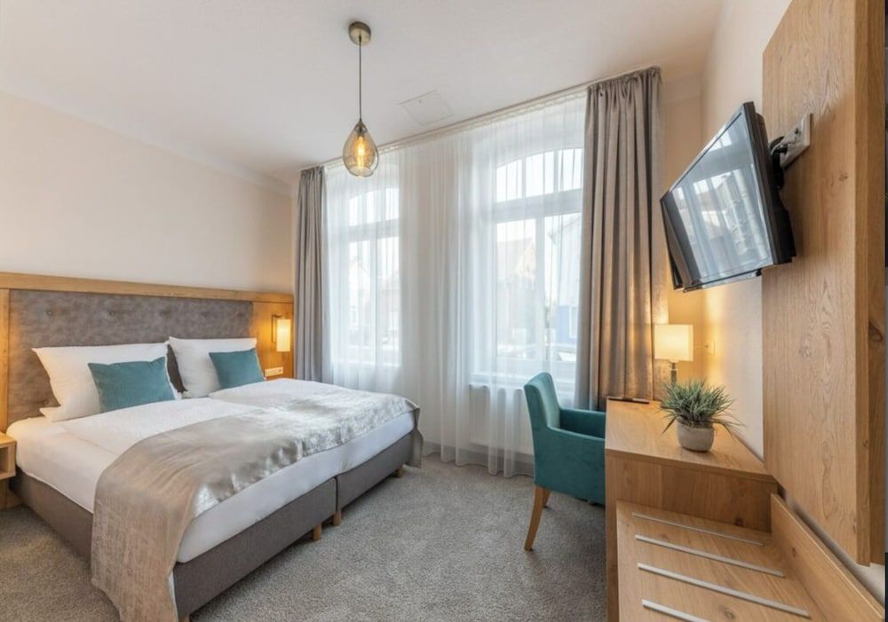 Haven - Hotel Dona Business Double Room, 1 Bedroom, Non Smoking, Air conditioning 6