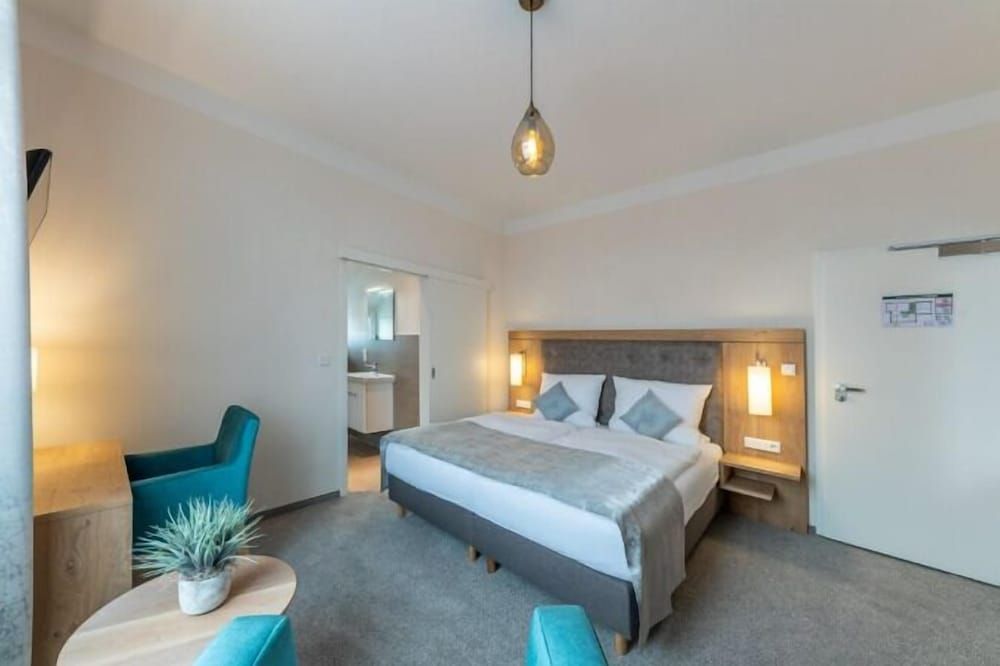 Haven - Hotel Dona Business Double Room, 1 Bedroom, Non Smoking, Air conditioning 4