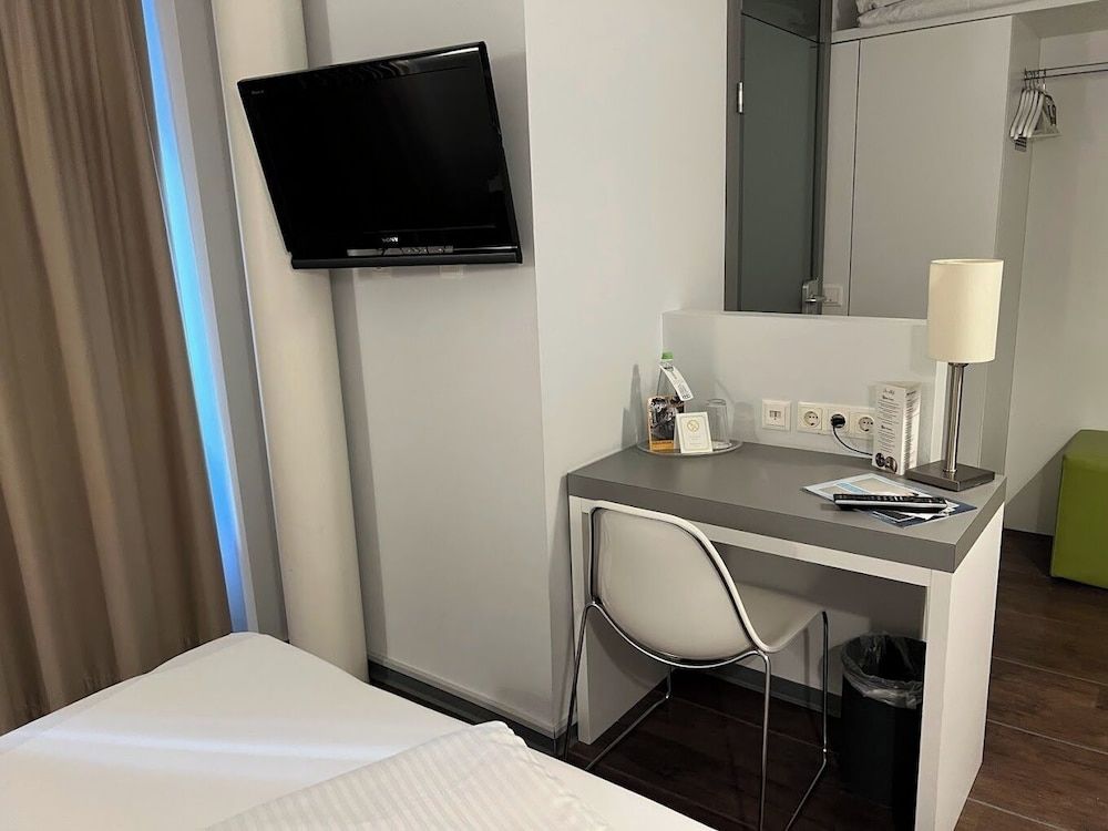 Altstadt Hotel Wertheim Classic Double or Twin Room, Non Smoking, Private Bathroom 6