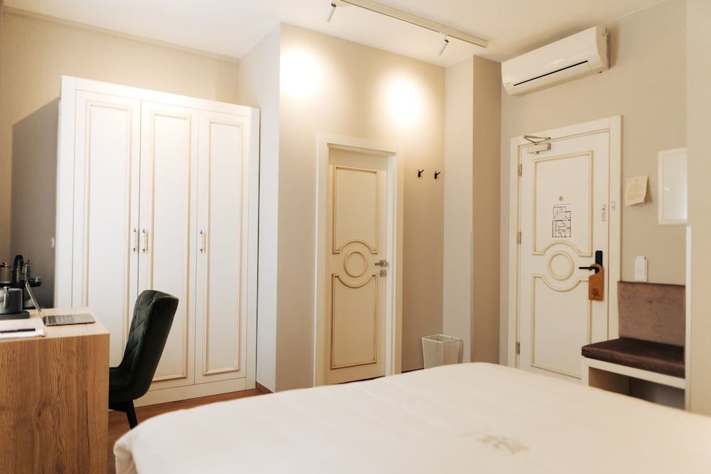 The Kepos Hotel Erlangen Deluxe Double Room 37