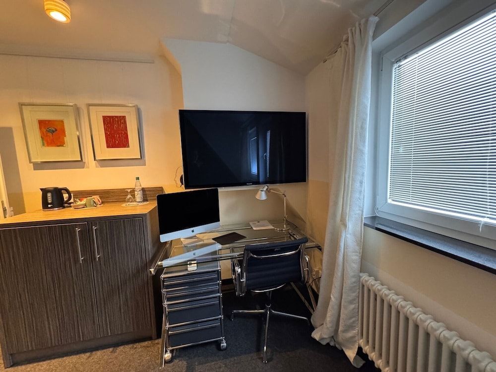 Apart Hotel Fulda Single Room 3