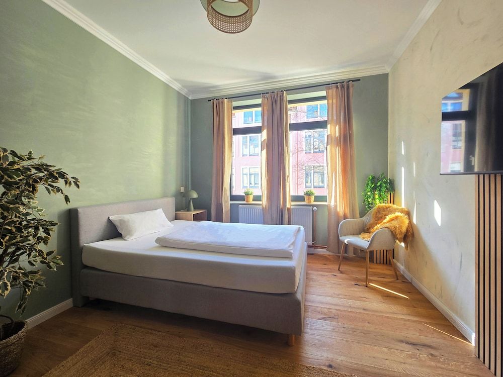 Apartment, 4 Bedrooms, Kitchen
