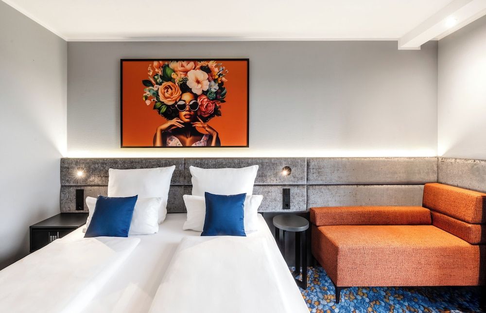 Aiden by Best Western Velbert Comfort Room, 1 King Bed (Walk-in Shower;Comfort Plus)