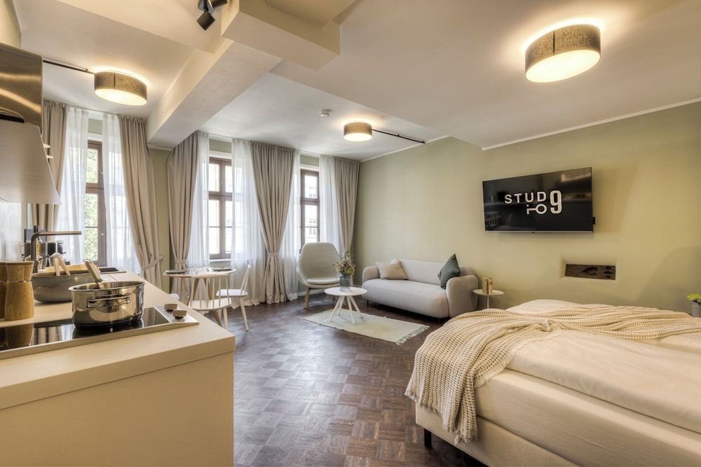 Studio 9 Luxury Studio 3