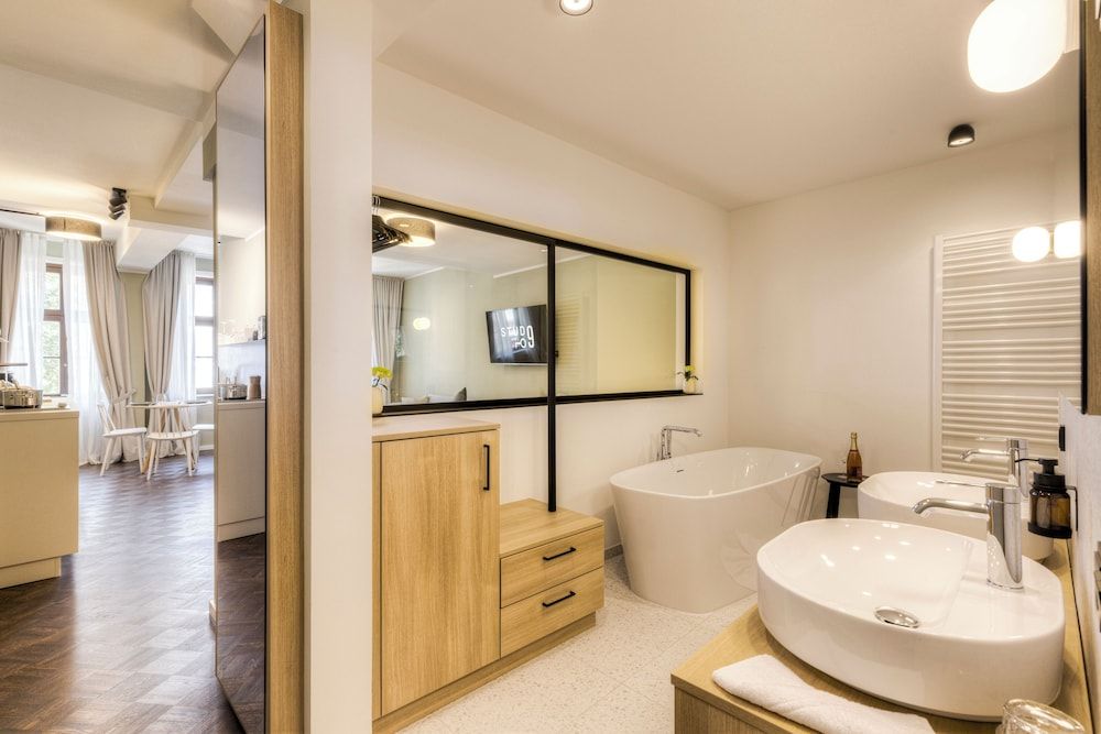 Studio 9 Luxury Studio 4