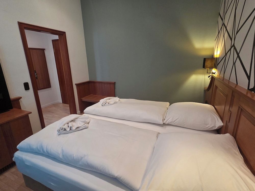 Porta Nigra Victus Classic Double Room 3