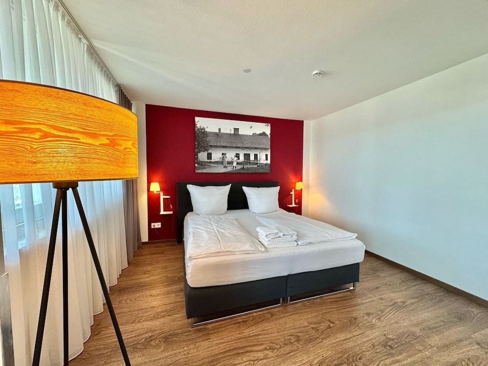 My Park hotel Kempten by AR hotels Family Apartment, City View 12