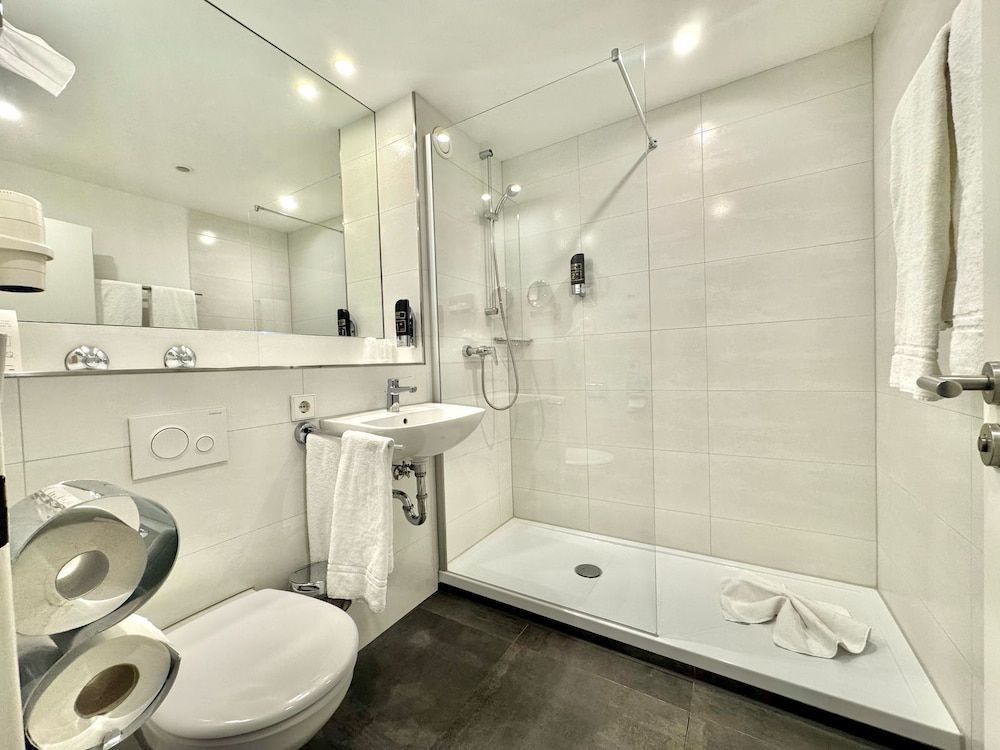 My Park hotel Kempten by AR hotels Family Apartment, City View 23