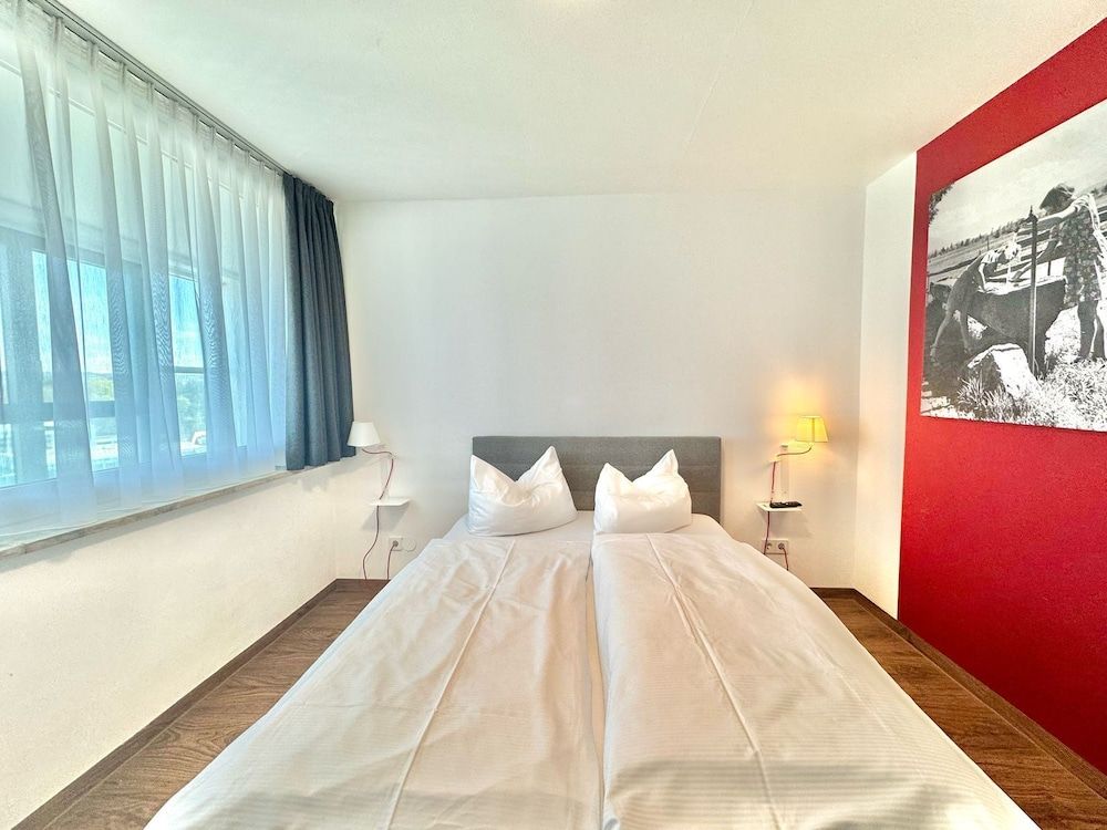 My Park hotel Kempten by AR hotels Family Apartment, City View 11