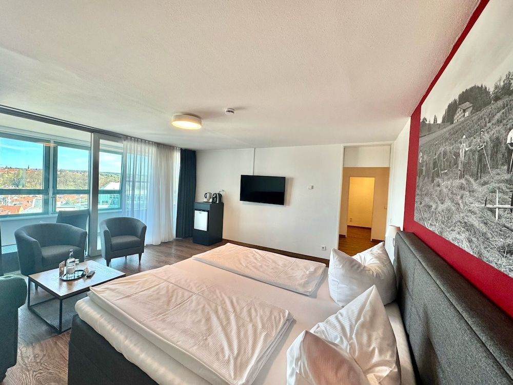 My Park hotel Kempten by AR hotels Family Apartment, City View 9