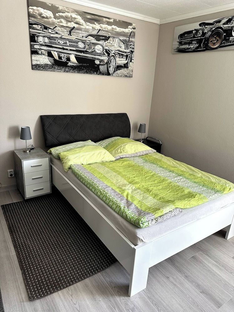 Apartment, 6 Bedrooms, Smoking
