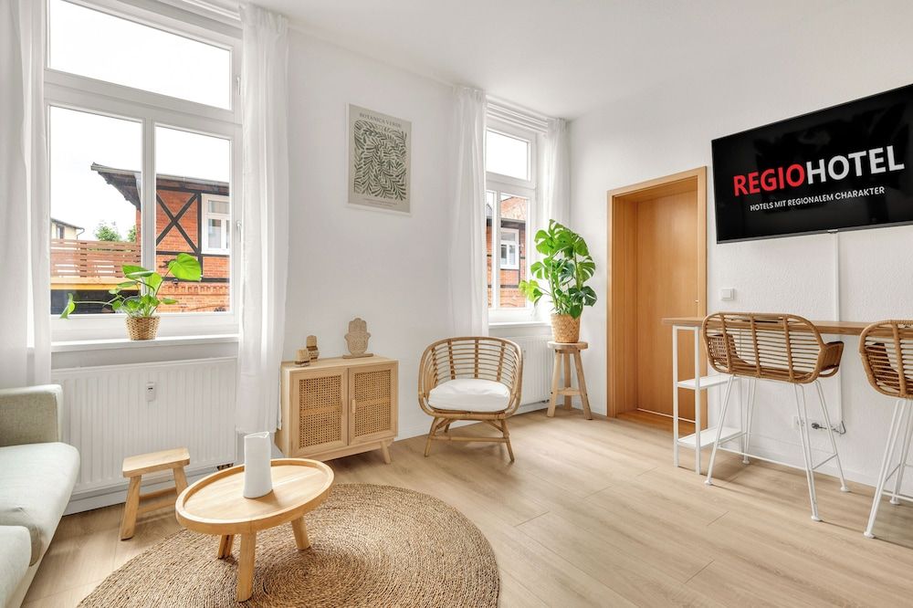 REGIOHOTEL am Nicolaiplatz Wernigerode Standard Apartment, 1 Double Bed with Sofa bed, Non Smoking, Kitchen 5