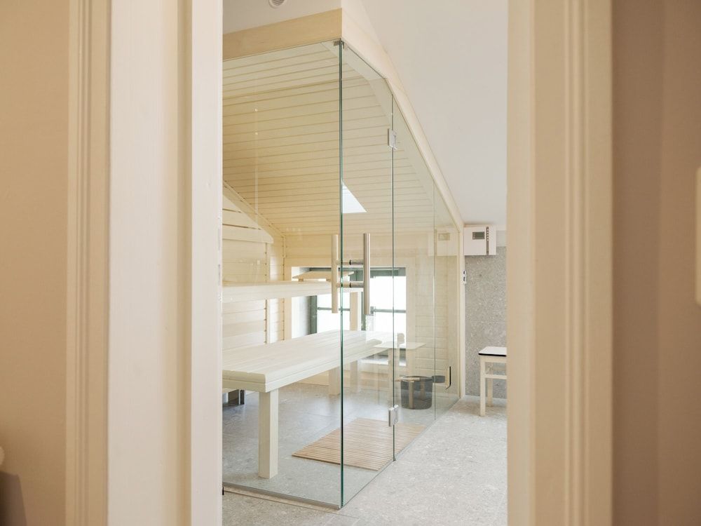 OSTKÜSTE Villa Steigel Design Apartments Deluxe apartment with 2 bedrooms, sauna, and balcony - No. 6 10