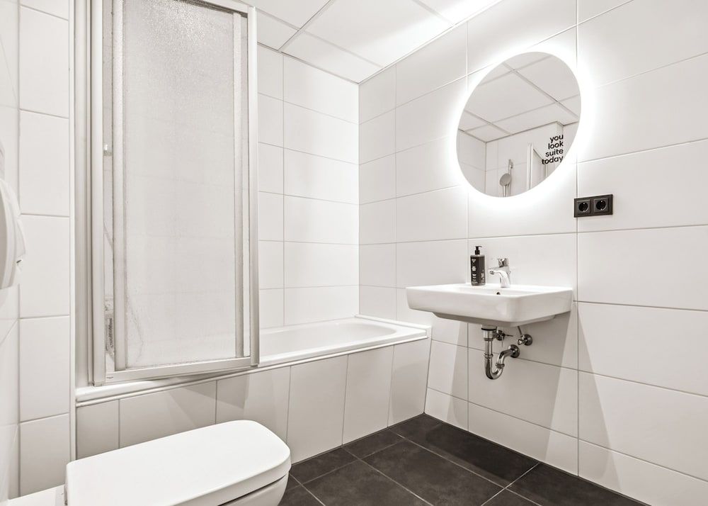 Limehome Jena Teichgraben One-Bedroom Suite with Sofa Bed 4