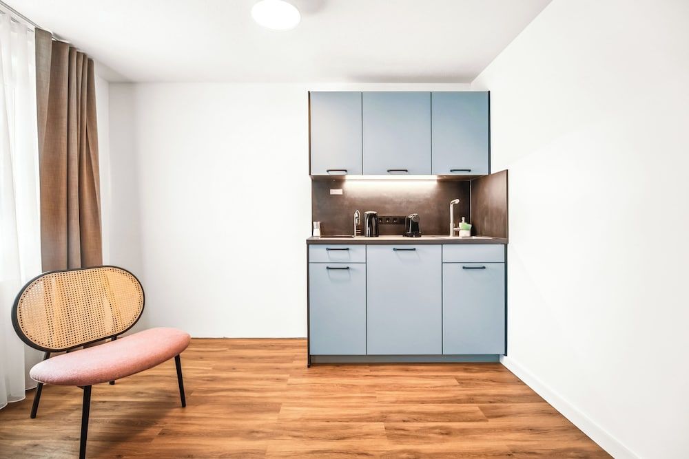 Limehome Jena Teichgraben One-Bedroom Suite with Sofa Bed 5