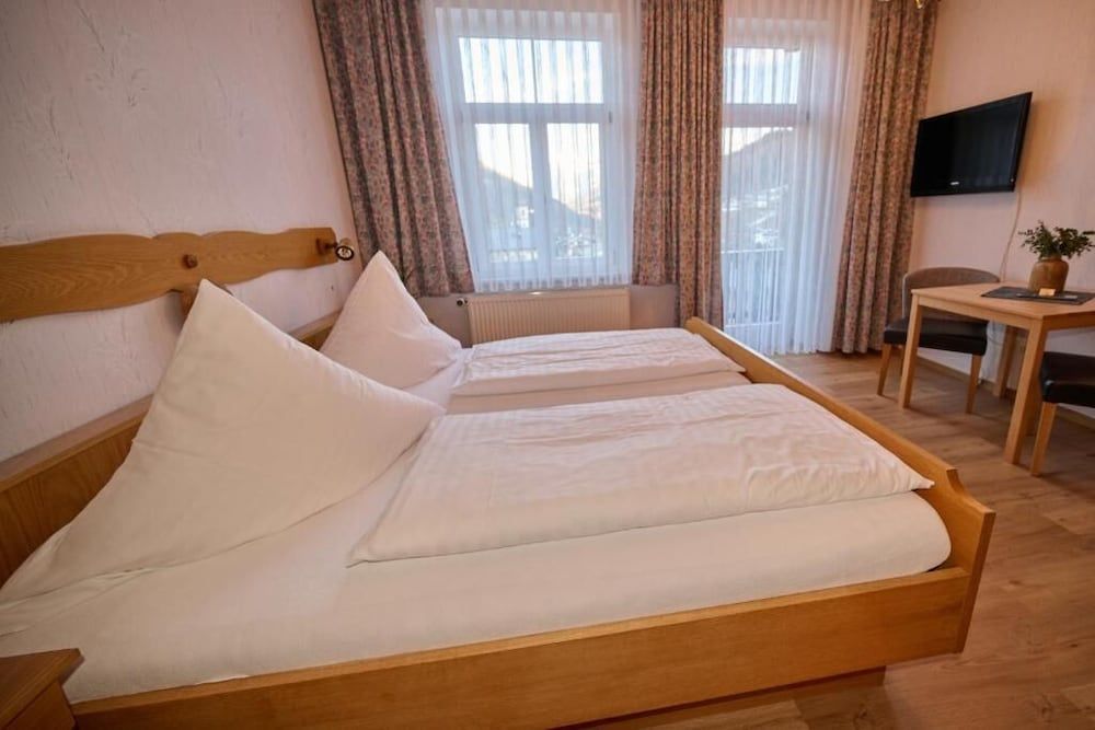 Classic Double Room, Mountain View