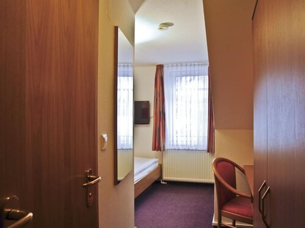 Hotel Park Eckersbach Economy Single Room 6